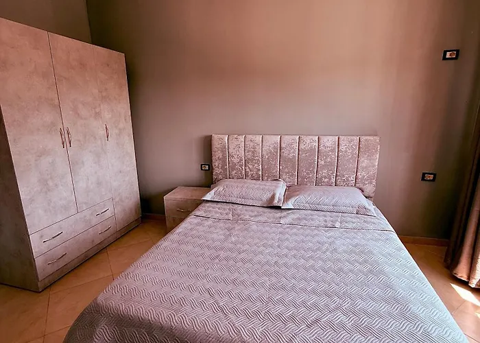 36 Apartamento Tirana
